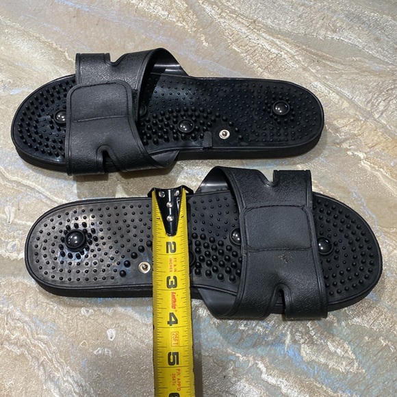 HiDow Foot Massager Sandals For Use with TENS Unit ( It’s just the Sandals) - Picture 7 of 12